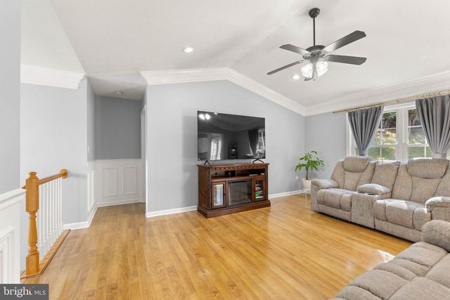 605 CEDAR CT, Woodstock, VA 22664