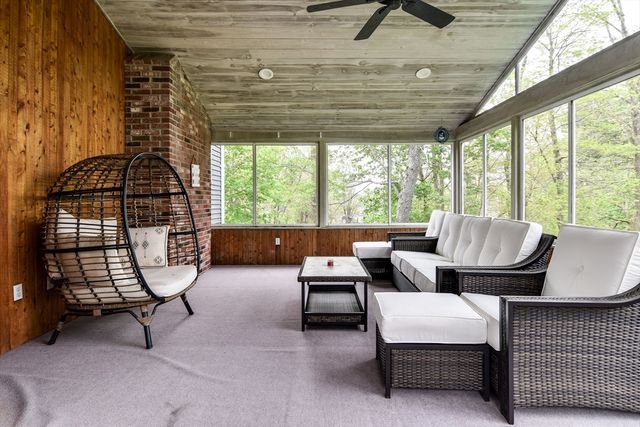 43 Dibuono Dr, Marlborough, MA 01752