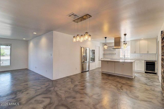 8338 E GRANADA Road, Scottsdale, AZ 85257