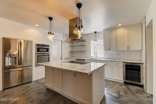 8338 E GRANADA Road, Scottsdale, AZ 85257