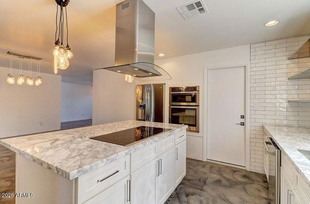 8338 E GRANADA Road, Scottsdale, AZ 85257