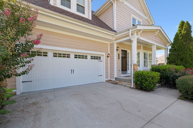 3304 Redmon Hl, Nolensville, TN 37135