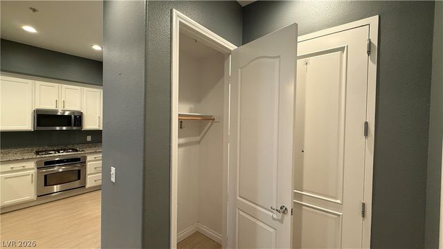 68 East Serene Avenue 311, Las Vegas, NV 89123