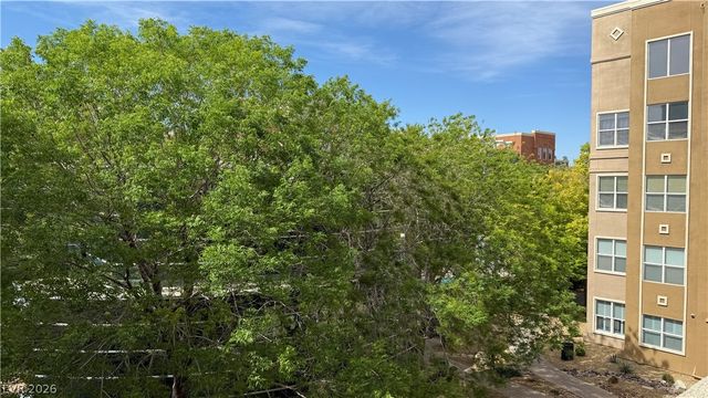 68 East Serene Avenue 311, Las Vegas, NV 89123