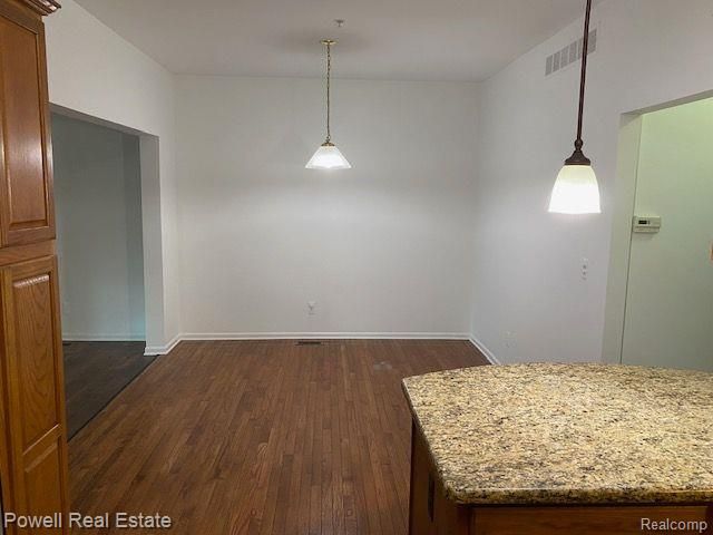 25592 Portico Lane, Novi, MI 48375