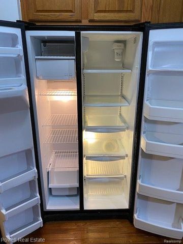 25592 Portico Lane, Novi, MI 48375