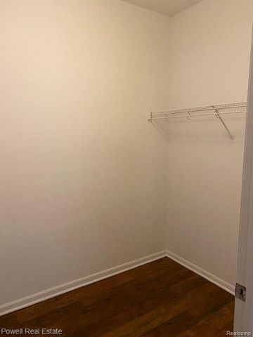 25592 Portico Lane, Novi, MI 48375