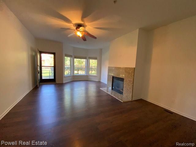 25592 Portico Lane, Novi, MI 48375