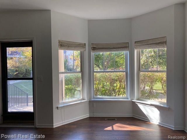 25592 Portico Lane, Novi, MI 48375