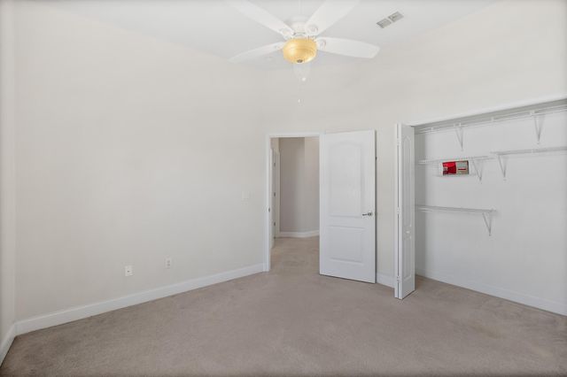 80 Longview Way N, Palm Coast, FL 32137