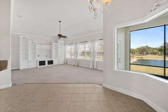 80 Longview Way N, Palm Coast, FL 32137