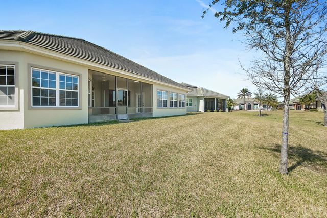 80 Longview Way N, Palm Coast, FL 32137