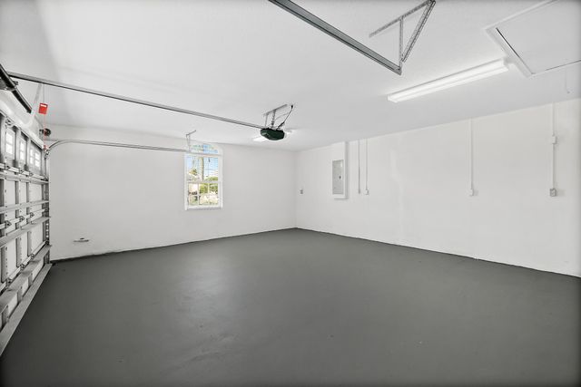 80 Longview Way N, Palm Coast, FL 32137