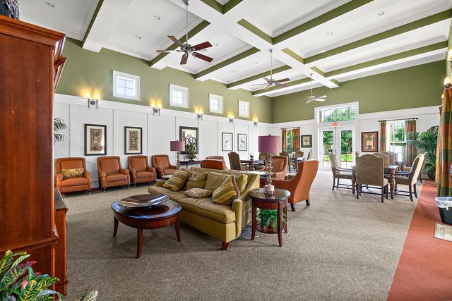 80 Longview Way N, Palm Coast, FL 32137