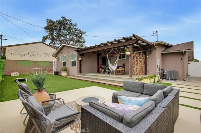 23420 Walnut Street, Torrance, CA 90501