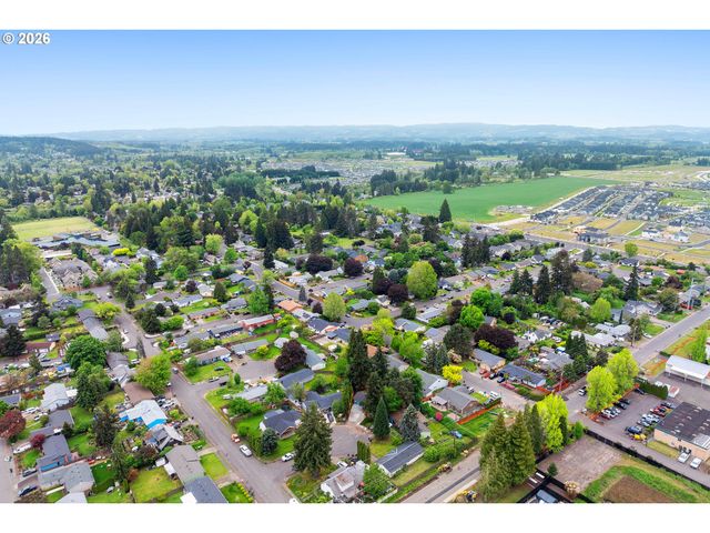 20410 Sw RACHELLE Ct, Beaverton, OR 97078