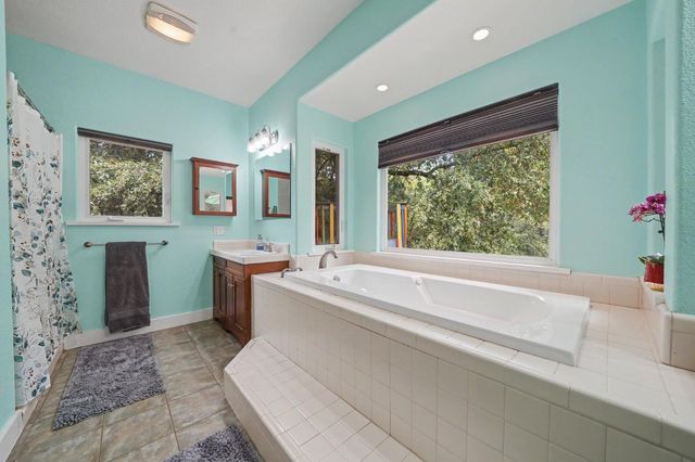 18461 Shake Ridge Rd, Sutter Creek, CA 95685