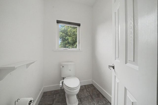 18461 Shake Ridge Rd, Sutter Creek, CA 95685