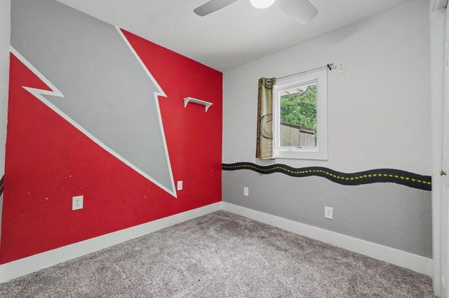 18461 Shake Ridge Rd, Sutter Creek, CA 95685