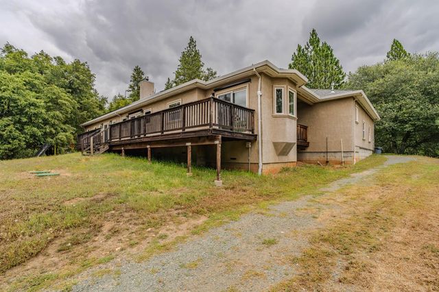 18461 Shake Ridge Rd, Sutter Creek, CA 95685