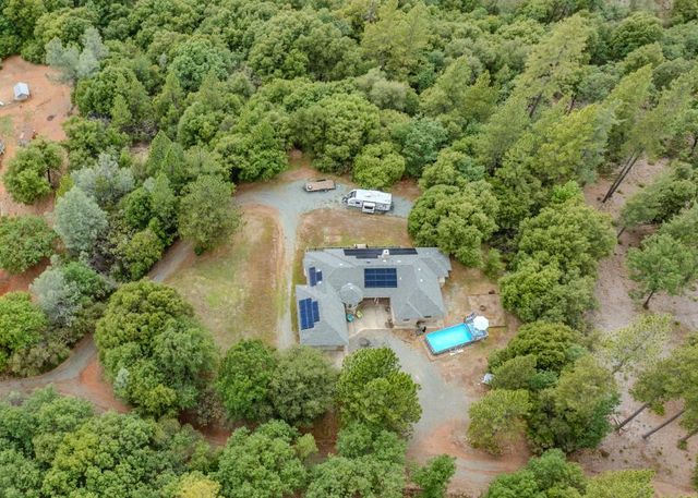 18461 Shake Ridge Rd, Sutter Creek, CA 95685