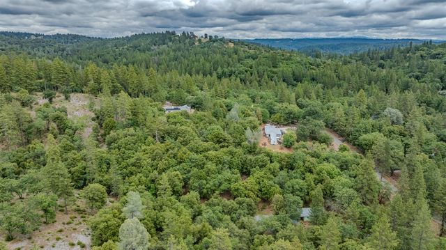 18461 Shake Ridge Rd, Sutter Creek, CA 95685
