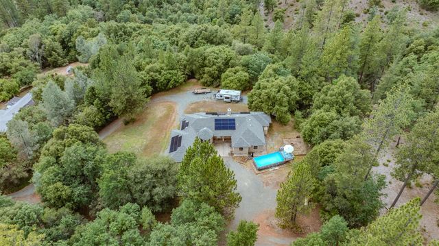 18461 Shake Ridge Rd, Sutter Creek, CA 95685