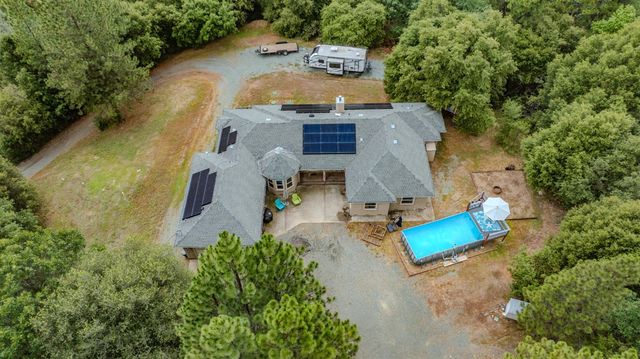 18461 Shake Ridge Rd, Sutter Creek, CA 95685