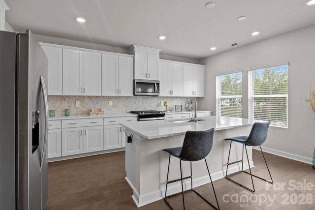 160 Shepherds Landing Drive, Mooresville, NC 28115