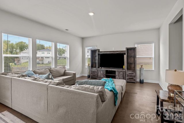 160 Shepherds Landing Drive, Mooresville, NC 28115