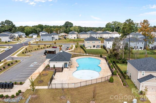 160 Shepherds Landing Drive, Mooresville, NC 28115