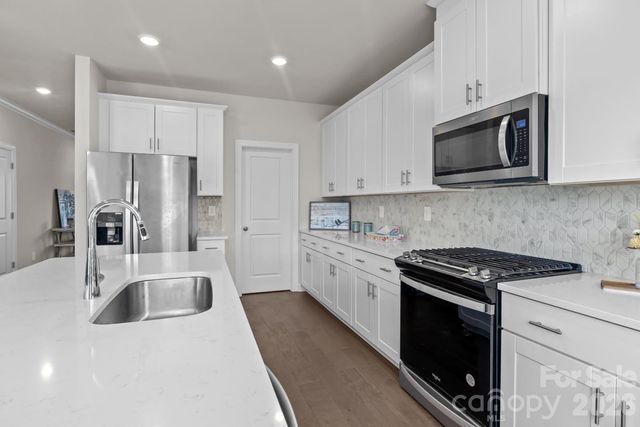 160 Shepherds Landing Drive, Mooresville, NC 28115