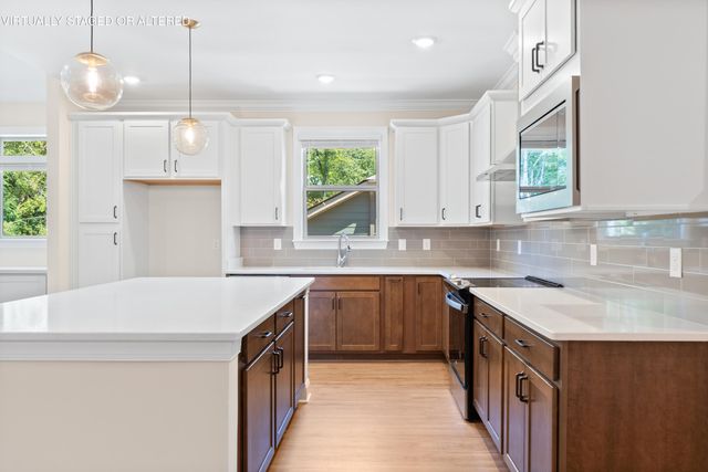 8238 Fernshade Lane, Hixson, TN 37343