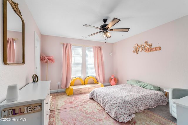 418 Campus Drive, Moyock, NC 27958