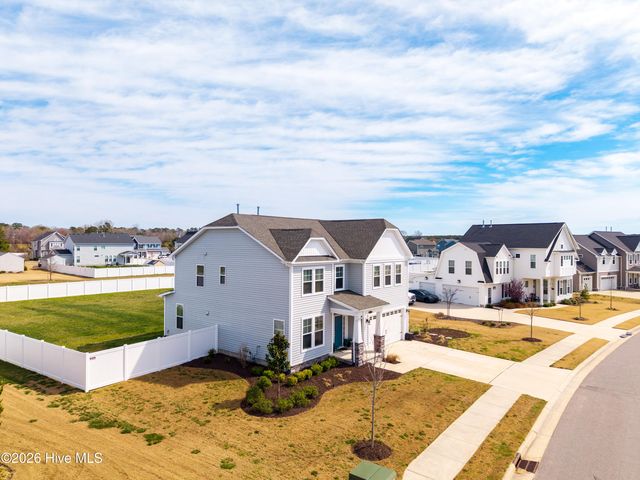 418 Campus Drive, Moyock, NC 27958