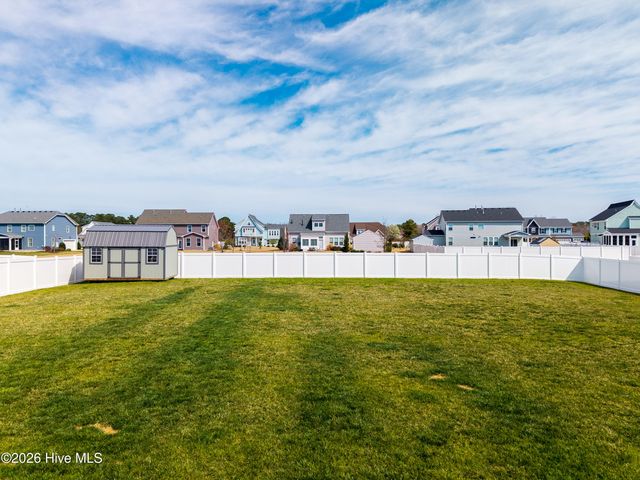 418 Campus Drive, Moyock, NC 27958