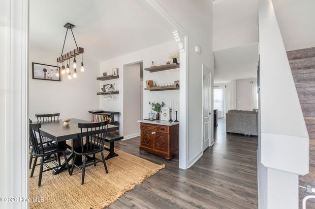 418 Campus Drive, Moyock, NC 27958