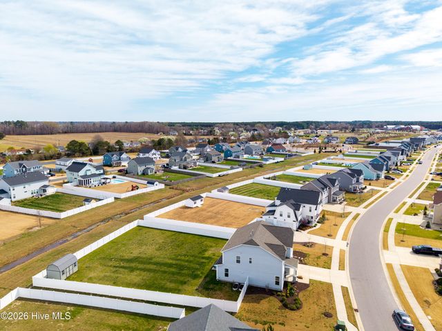 418 Campus Drive, Moyock, NC 27958