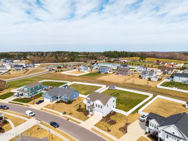 418 Campus Drive, Moyock, NC 27958