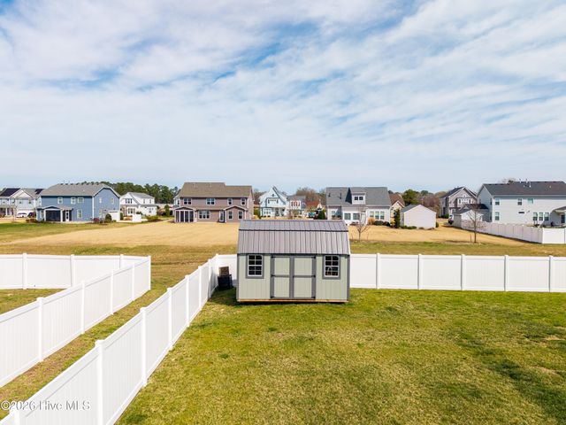 418 Campus Drive, Moyock, NC 27958