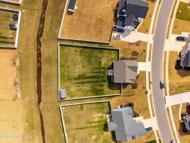 418 Campus Drive, Moyock, NC 27958