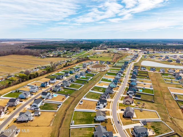 418 Campus Drive, Moyock, NC 27958