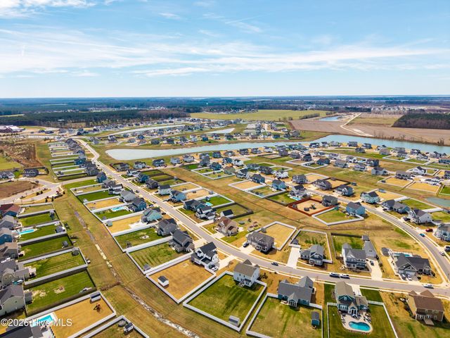 418 Campus Drive, Moyock, NC 27958