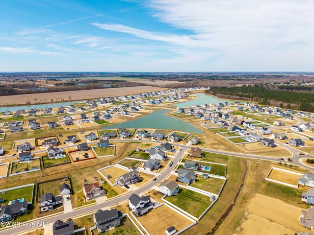 418 Campus Drive, Moyock, NC 27958