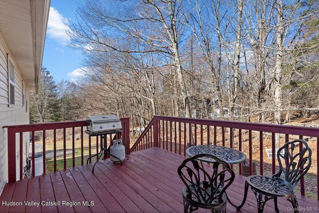 171 East Road, Wallkill, NY 12589