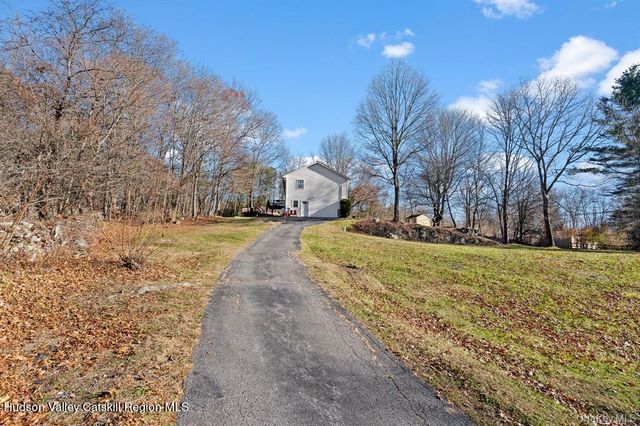 171 East Road, Wallkill, NY 12589