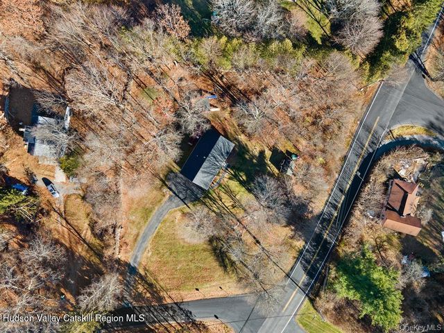 171 East Road, Wallkill, NY 12589