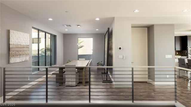 921 Vegas View Drive, Henderson, NV 89052
