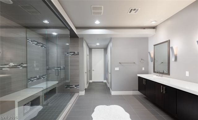 921 Vegas View Drive, Henderson, NV 89052