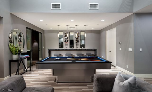 921 Vegas View Drive, Henderson, NV 89052